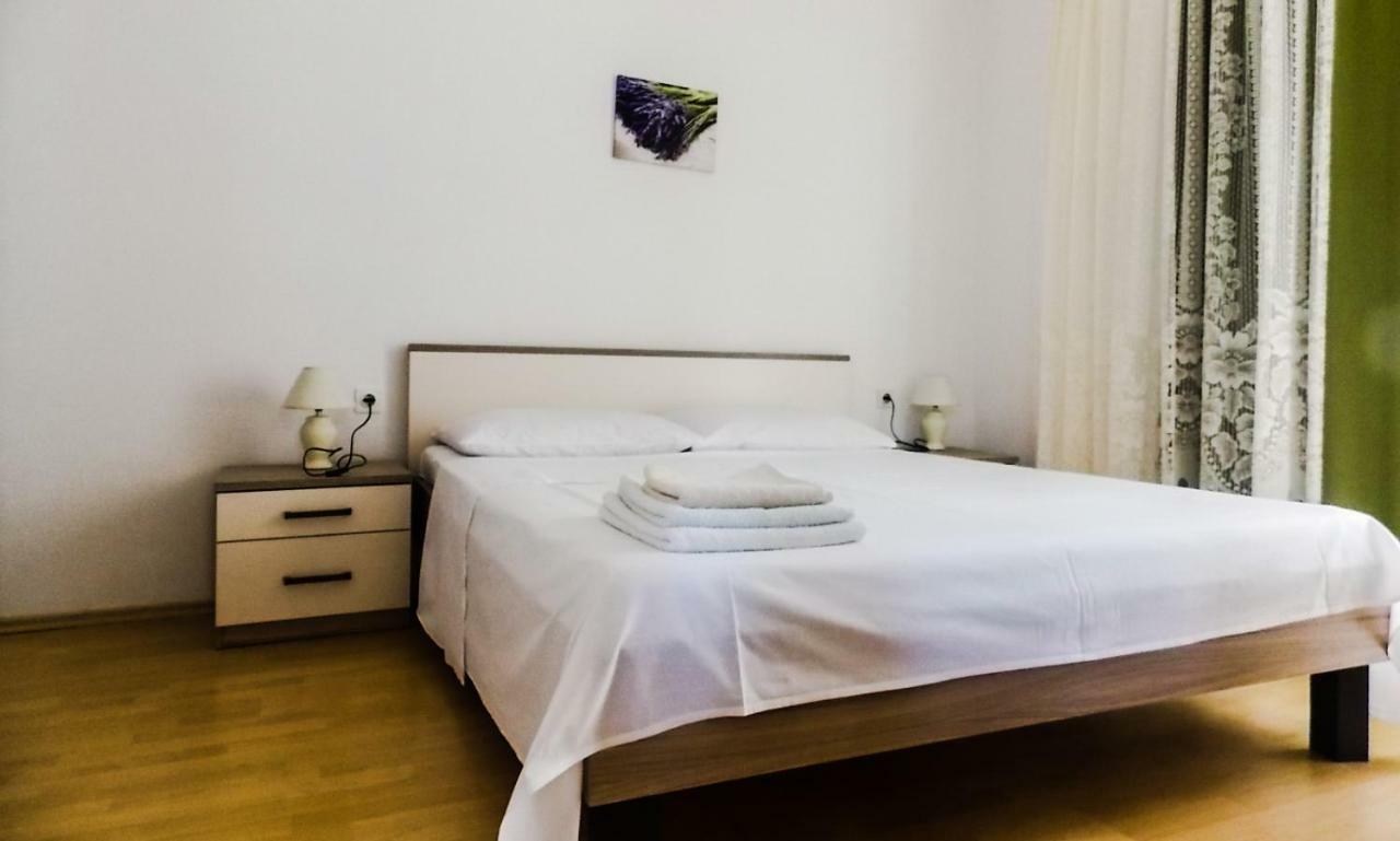 Apartments Ribaric Palit Exterior photo